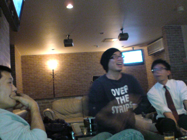 エイサク（中央）もなんだか楽しそう♪