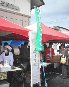 キャベツいっぱいの焼きそば