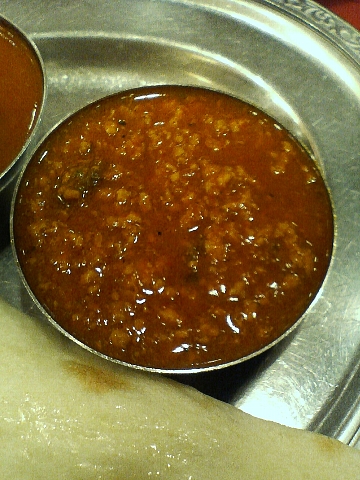 サラムートひき肉カレー