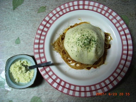 ラグーソースパスタ