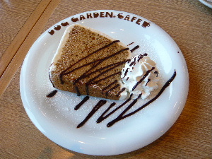 紅茶のシォンケーキ。