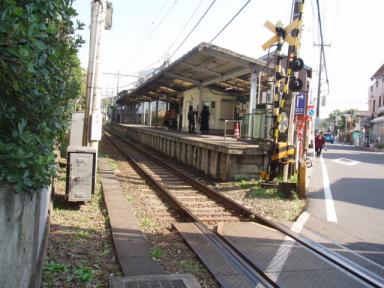 由比ガ浜駅の全景