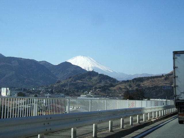 246号線　山北駅付近から