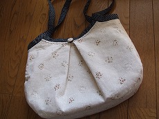 グラニーバック３