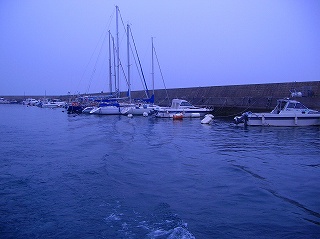 遠くなっていく