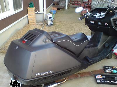 タンデムバー無し後姿