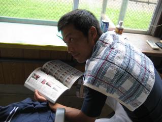 読書中