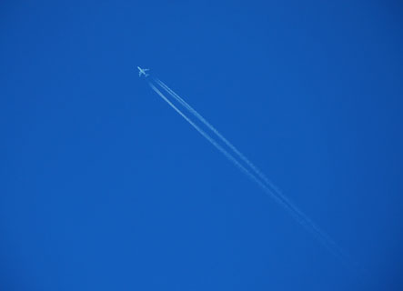 contrail4.jpg