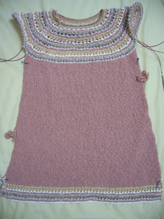 丸ヨークベスト　～後ろ身頃完成～