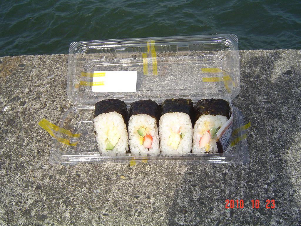 2010.10.23ｺﾝﾋﾞﾆ弁当