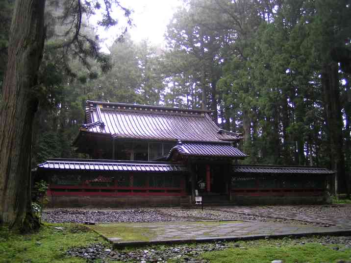 栃日光31御仮殿