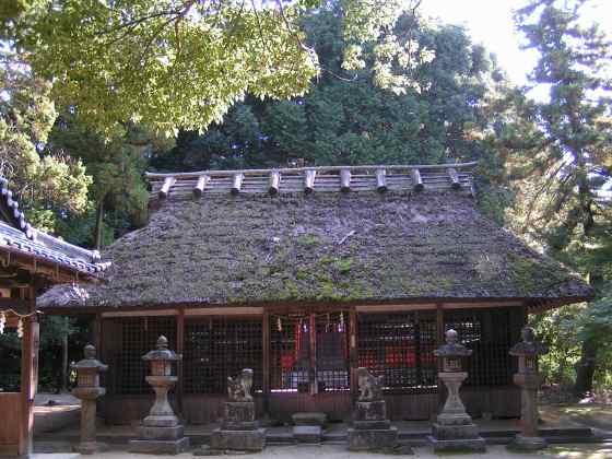 奈３b1夜都伎神社