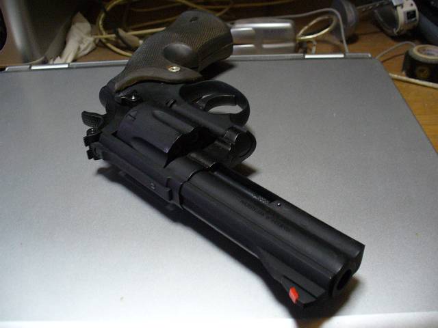 M586