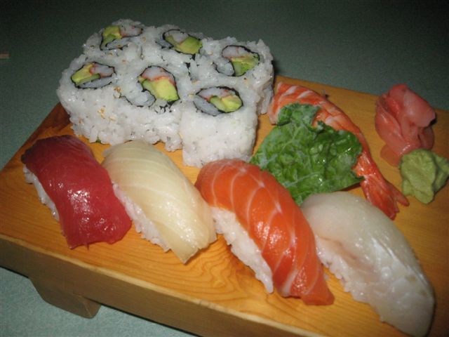 Yoshi's寿司ランチ