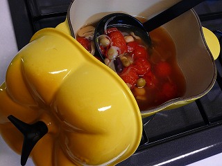 お豆とトマトのスープ