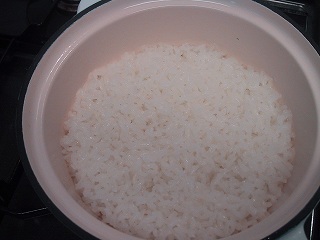 ブリコで白米を炊きました