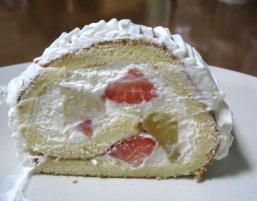 誕生ロール切り口