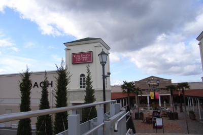 アウトレット (1).JPG