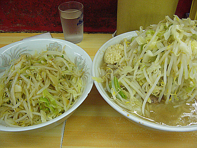 20061124 品川 大野菜タワーニンニク煮玉子 11.jpg