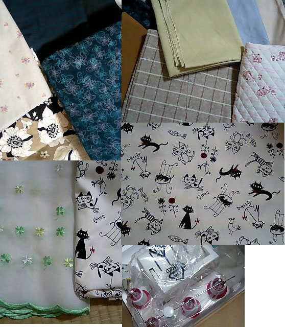 買った布とミシン.jpg