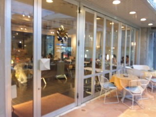 2011･11･22 ﾌﾞﾙｰﾌﾗｯﾄｶﾌｪ.jpg