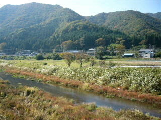 2010･11･06 草野駅近辺2.JPG