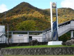 2009･11･14 ﾛｰﾀﾘｰからの草野駅。.jpg