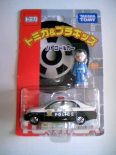 プラキッズ　パトロールカー