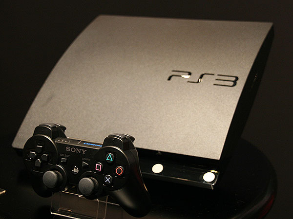新型PS3.jpg
