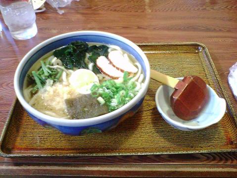 １１月１８日のうどん屋のかやくうどん