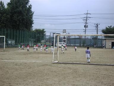 当新田でサッカーの試合2008/6/29