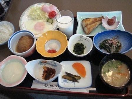 2009030704 朝ごはん.jpg