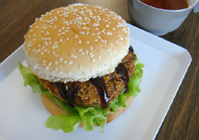 080923-burger.JPG