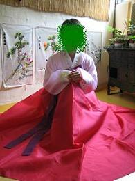 韓服姿のケロケロ