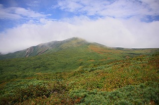 s-s-52 栗駒山　東栗駒山から山頂.jpg