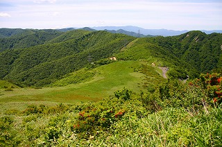 s-s-6龍ヶ岳　ピークから峠.jpg