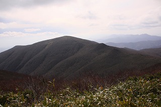 s-s-47 三峰山　後白髪山.jpg