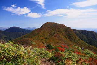 s-s-17 神室岳 ダンゴ平から.jpg