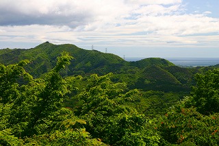 s-s-26 鎌倉山　展望台から鹿狼山.jpg