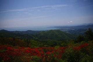 s-s-41 徳仙丈山　山頂から本吉湾.jpg