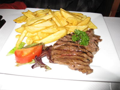ダーリンがオーダーしたステーキ