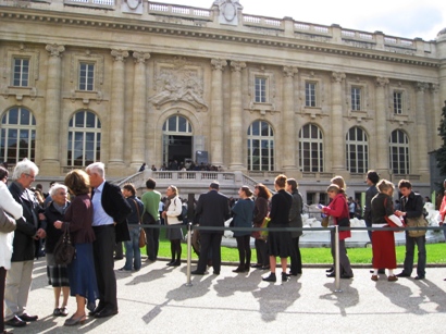 グラン・パレの行列