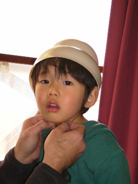 1月6日　モチ帽子