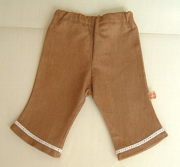 ブーツカットパンツ