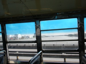 バス車窓から見たチャオプラヤー川
