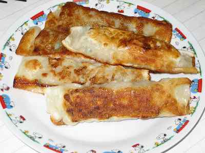 とんとろ棒餃子