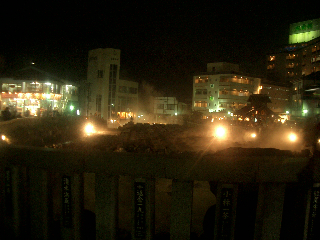 湯畑のライトアップ