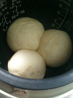 炊飯器パン　焼３