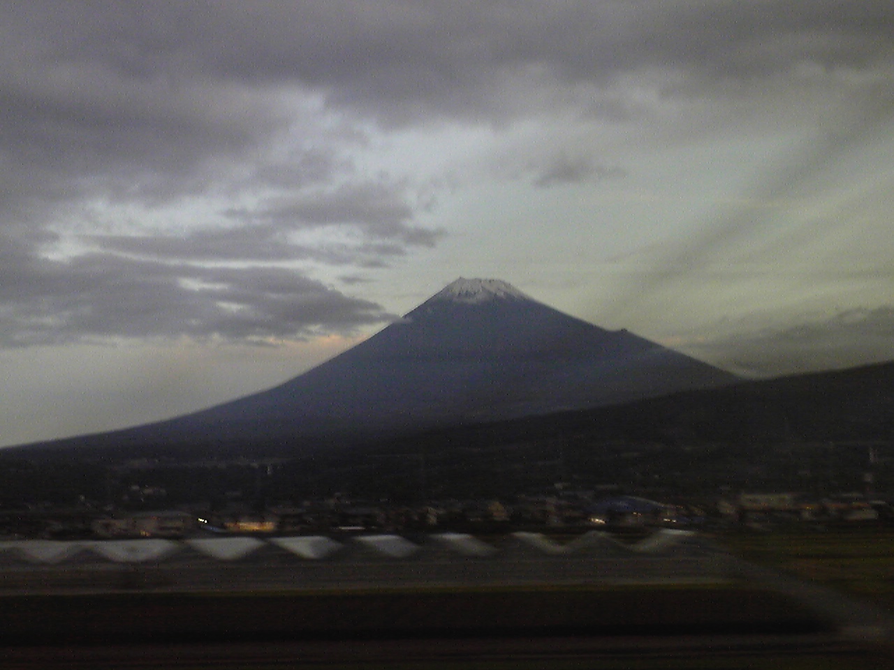 早朝富士山