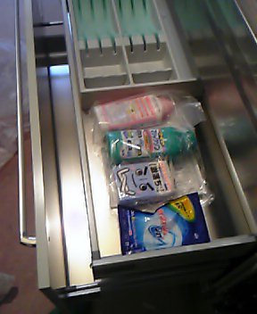 キッチン引きだし